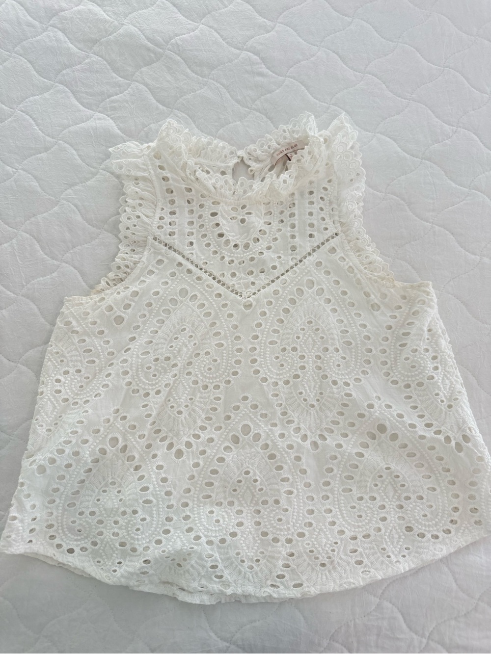 Skies Are Blue White Eyelet Lace High-Neck Camisole